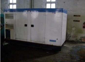 株洲康明斯150kw大型柴油二手发电机组